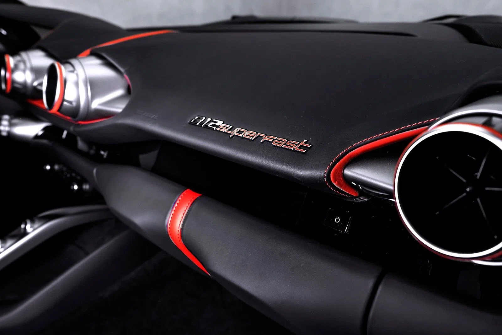 2018 Ferrari 812 Superfast, detail
