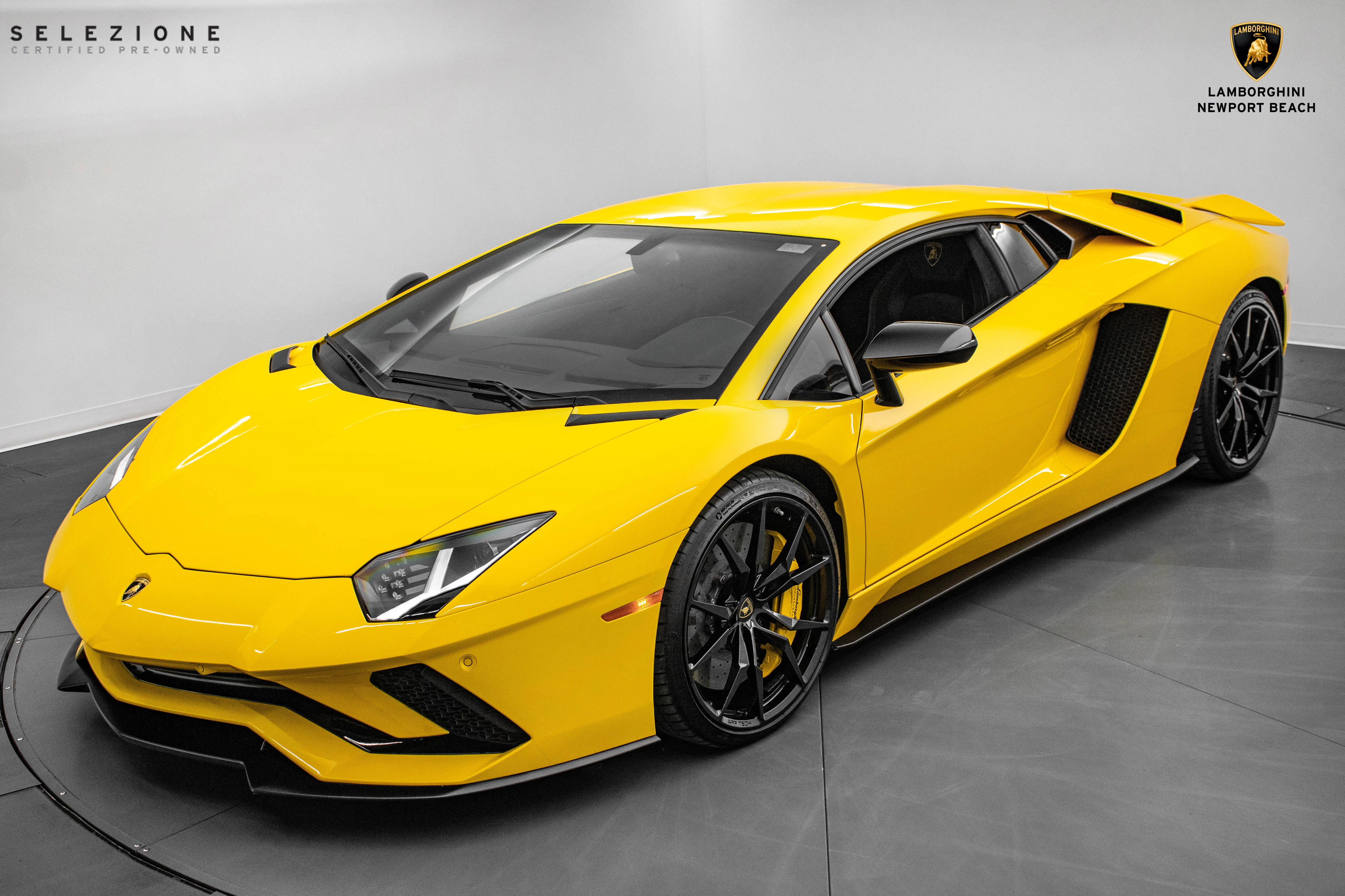 2018 Lamborghini Aventador S for sale, front three-quarter view, Giallo Orion Pearl Effect