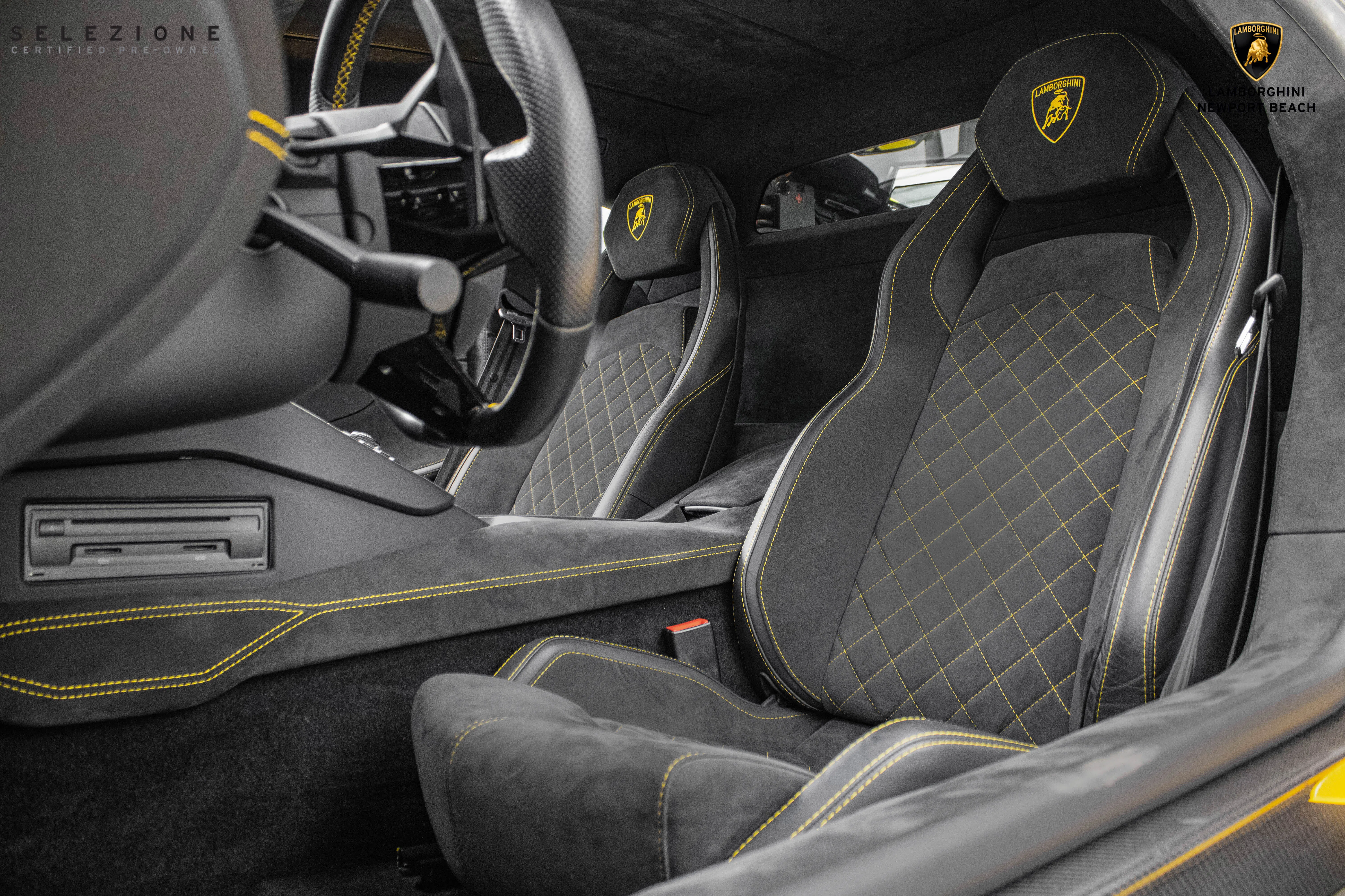 2018 Lamborghini Aventador S interior, seats, Nero Ade