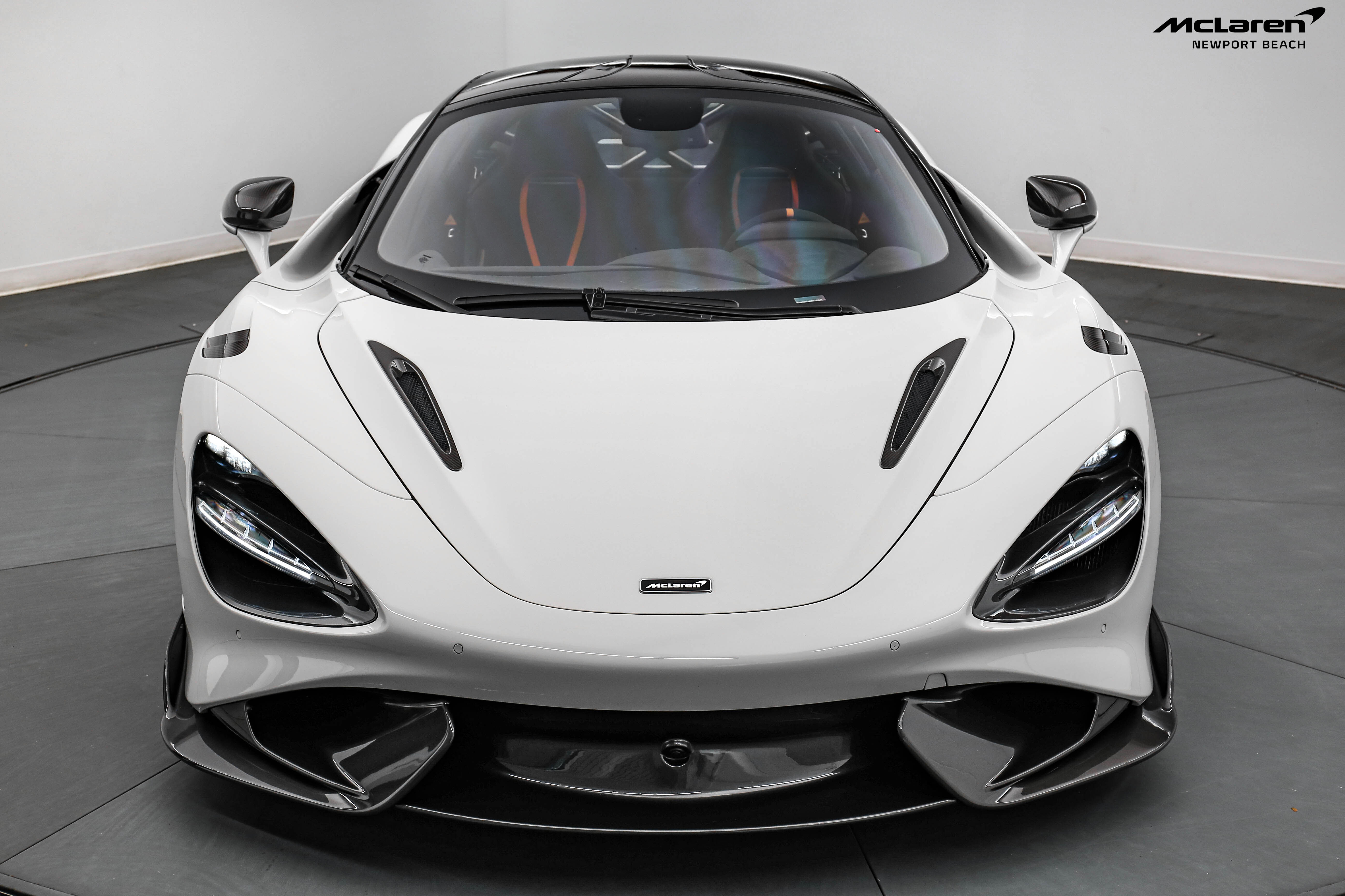 2021 McLaren 765LT, 2/20