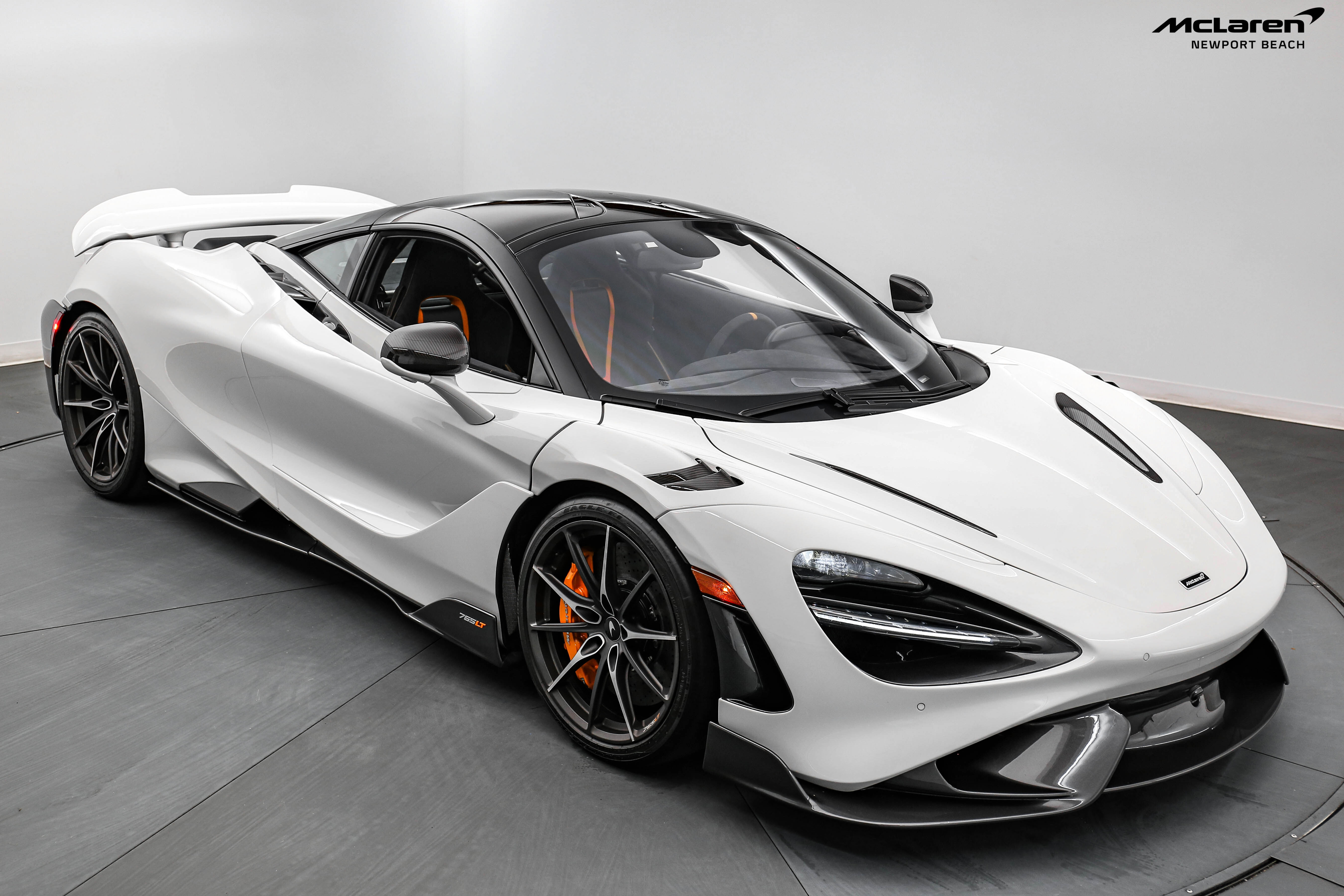 2021 McLaren 765LT, 3/20