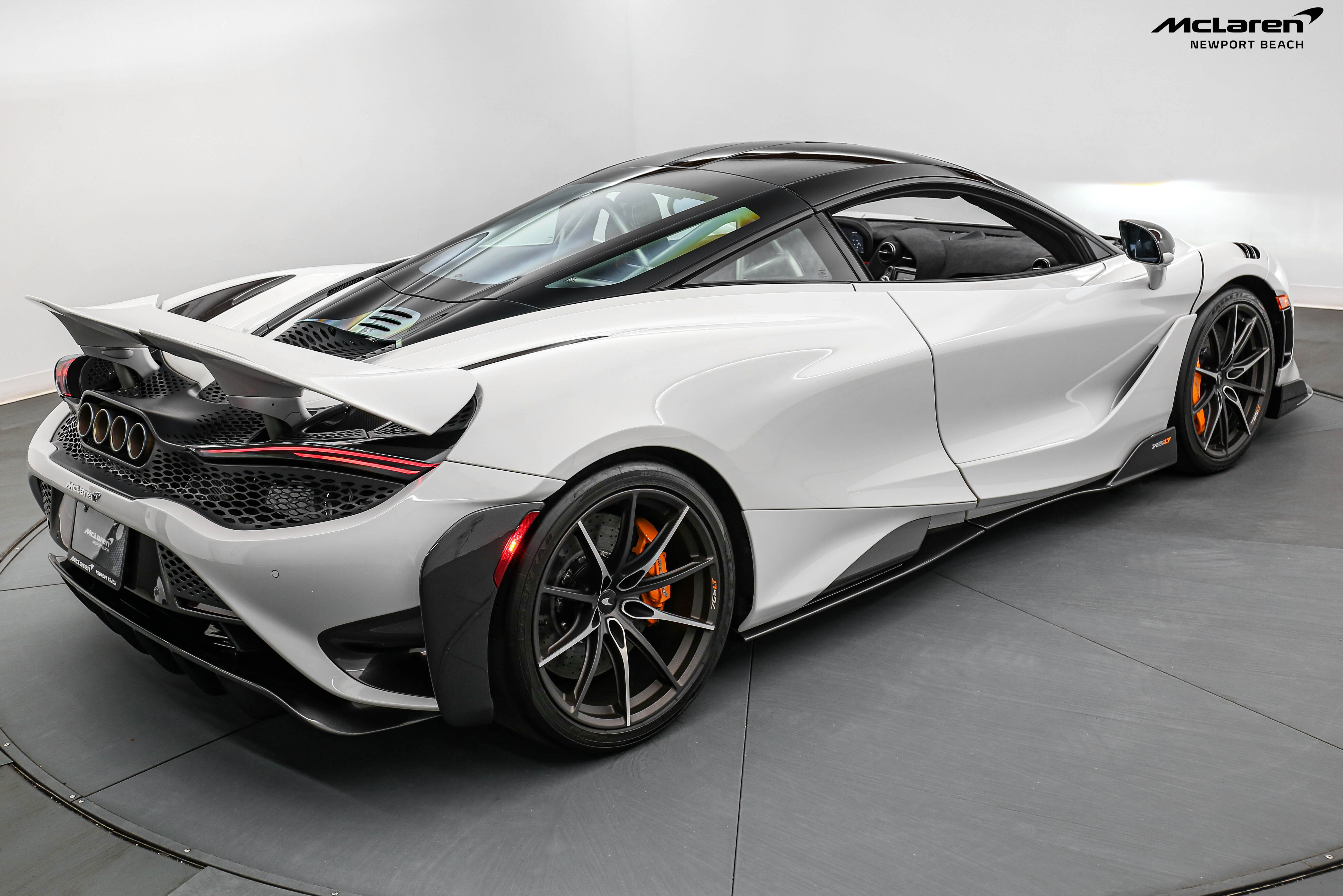 2021 McLaren 765LT, 13/20