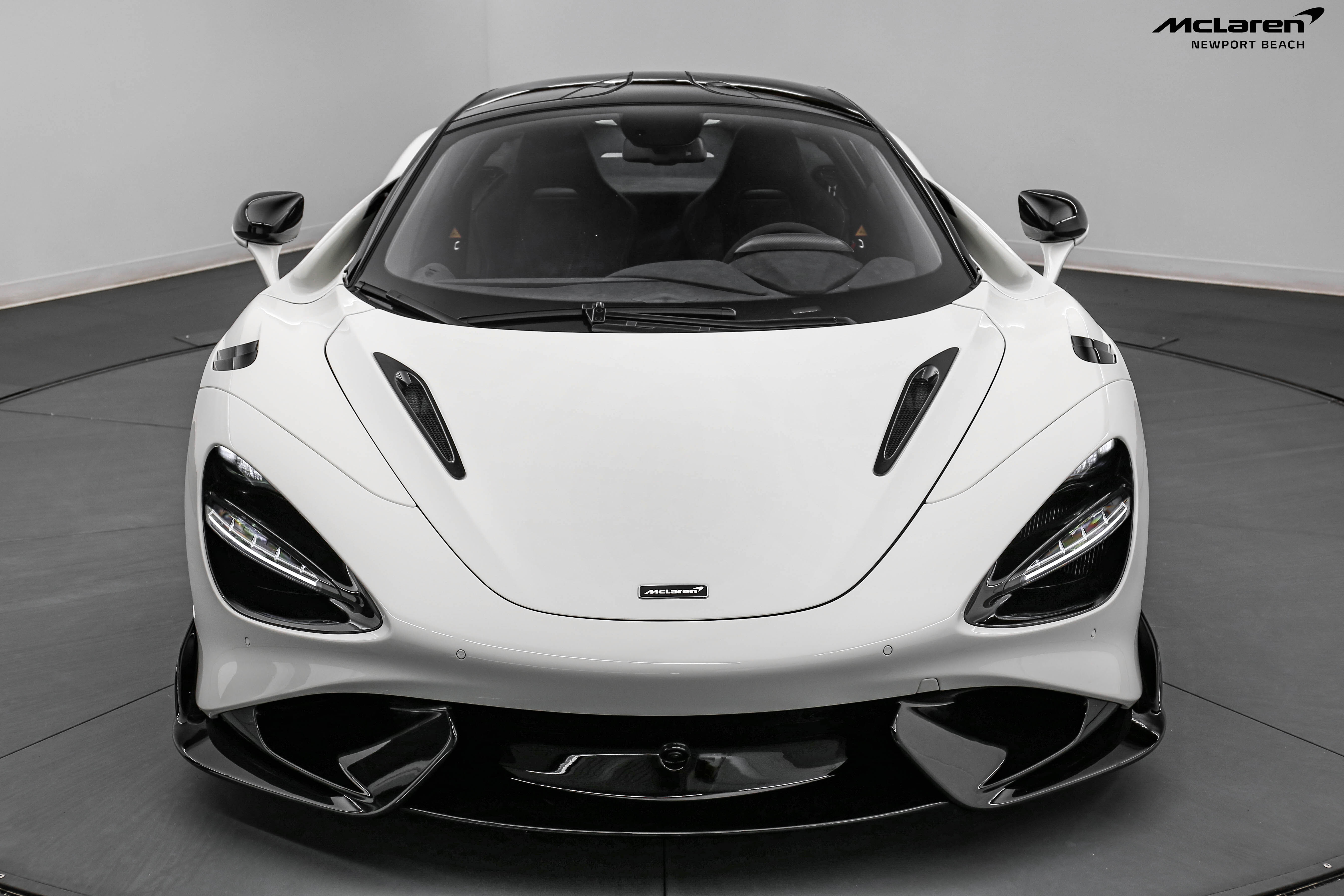 2021 McLaren 765LT, 3/19