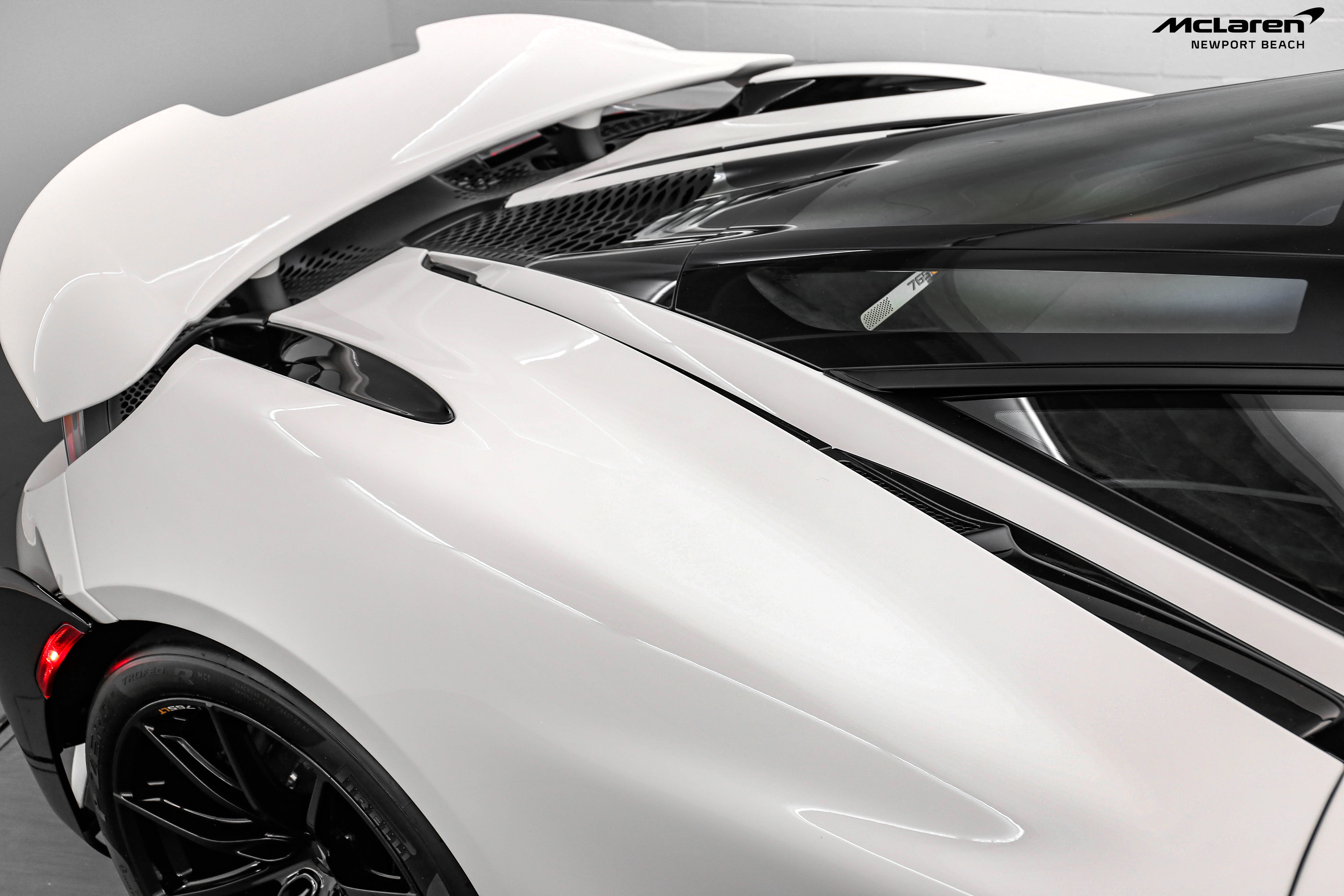 2021 McLaren 765LT, 10/19