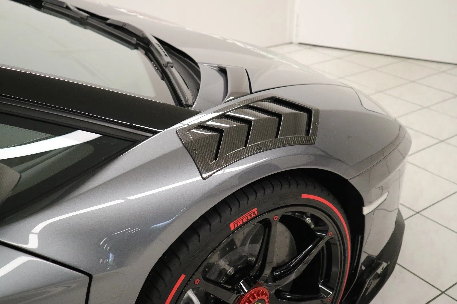 2018 Lamborghini Aventador S Roadster for sale, exterior