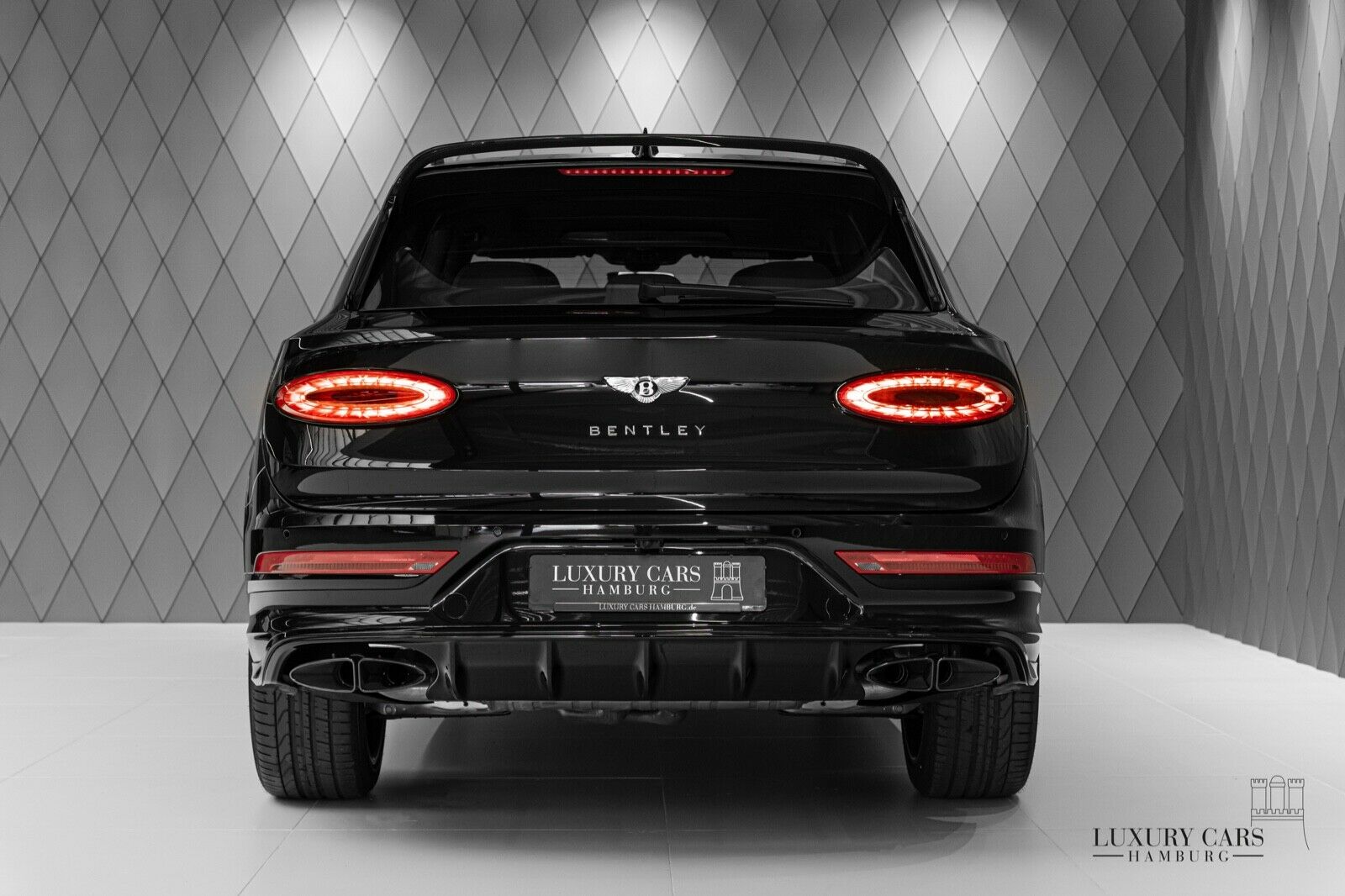 2022 Bentley Bentayga, 5/16