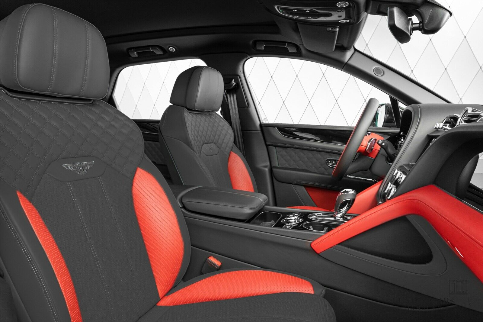 2022 Bentley Bentayga, 11/16