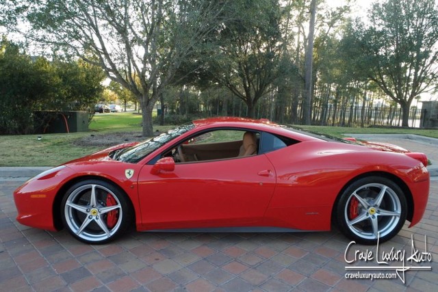 2010 Ferrari 458 Italia, 4/20