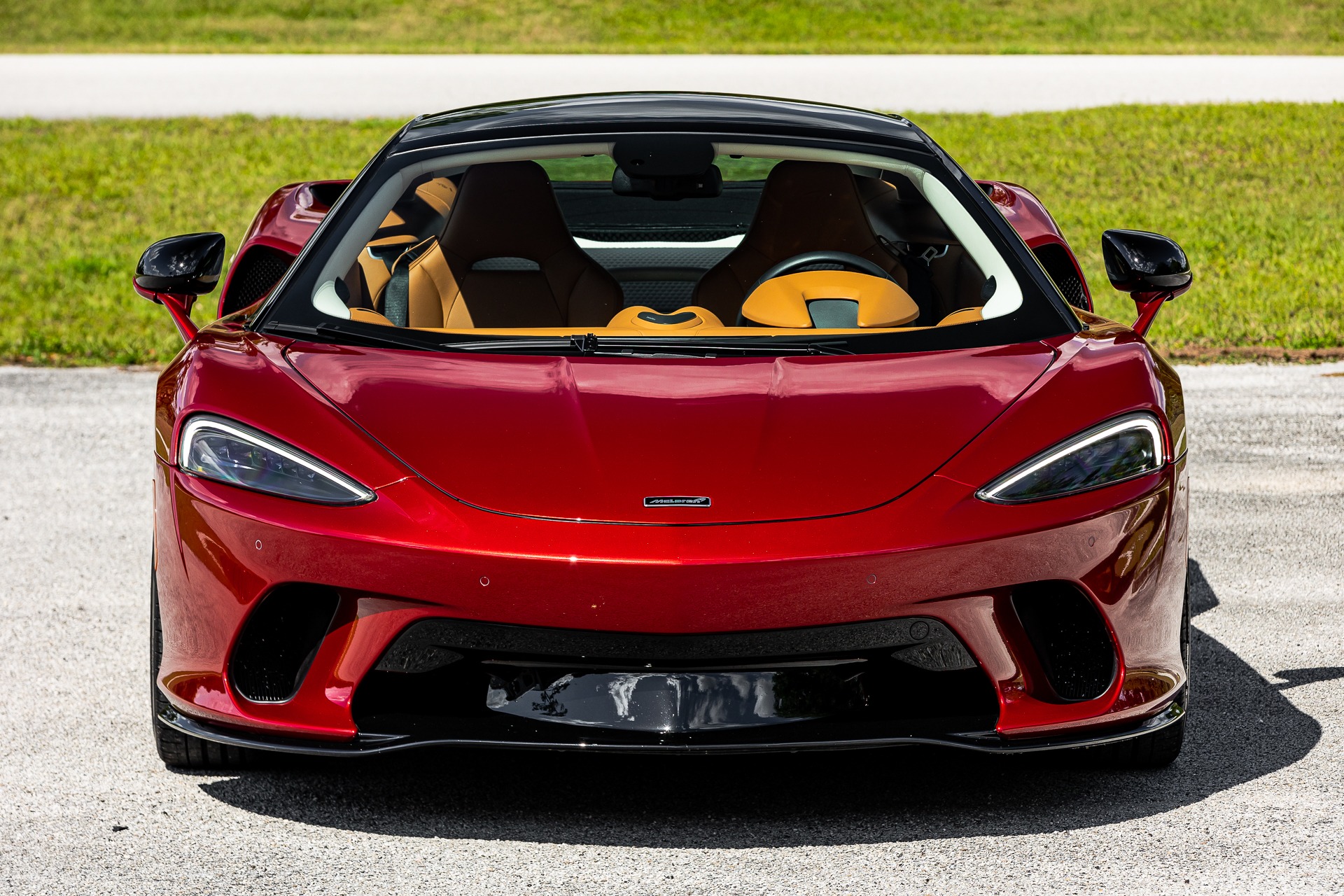 2020 McLaren GT Luxury, 2/20