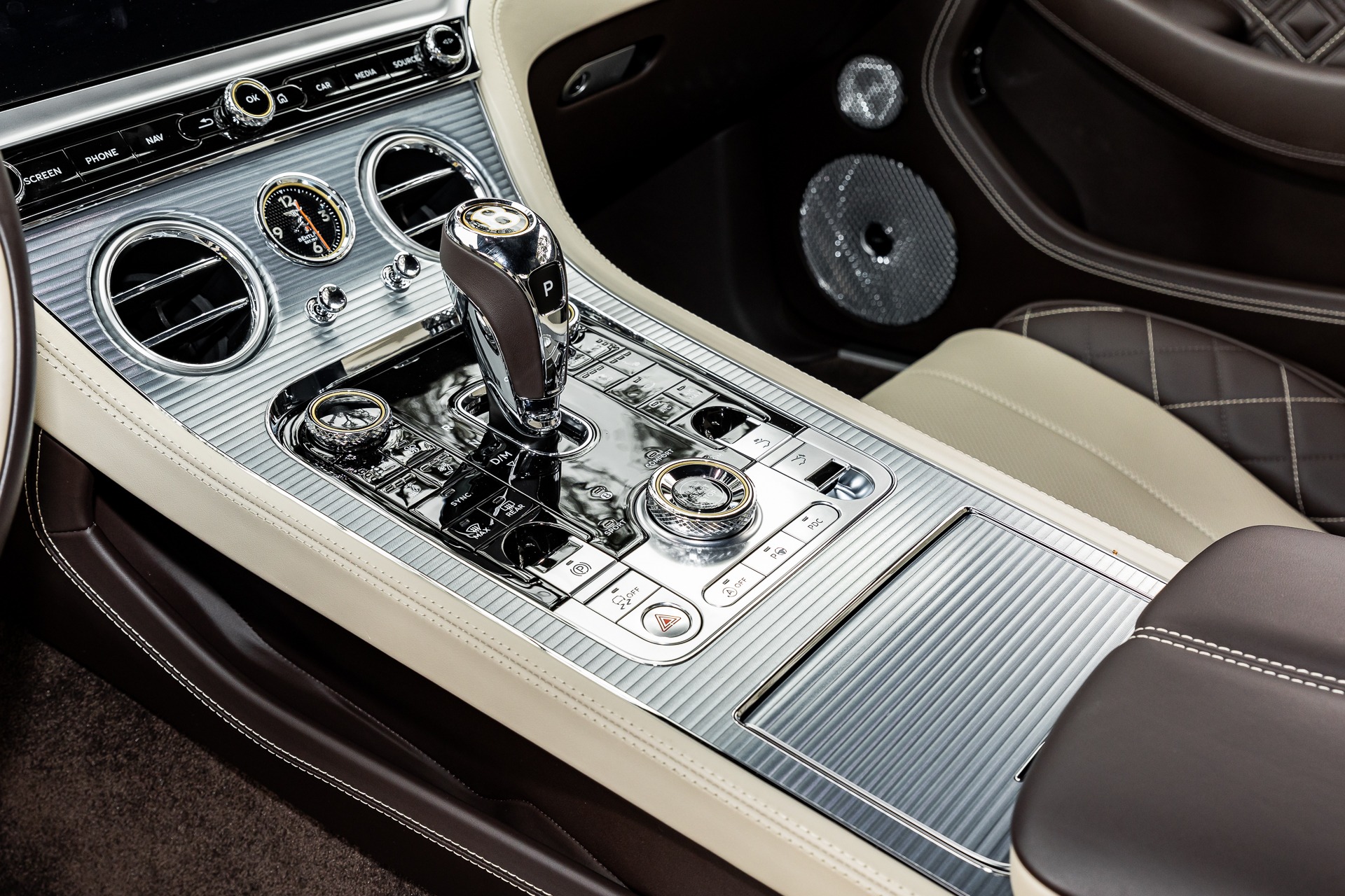 2020 Bentley Continental GT, 17/19
