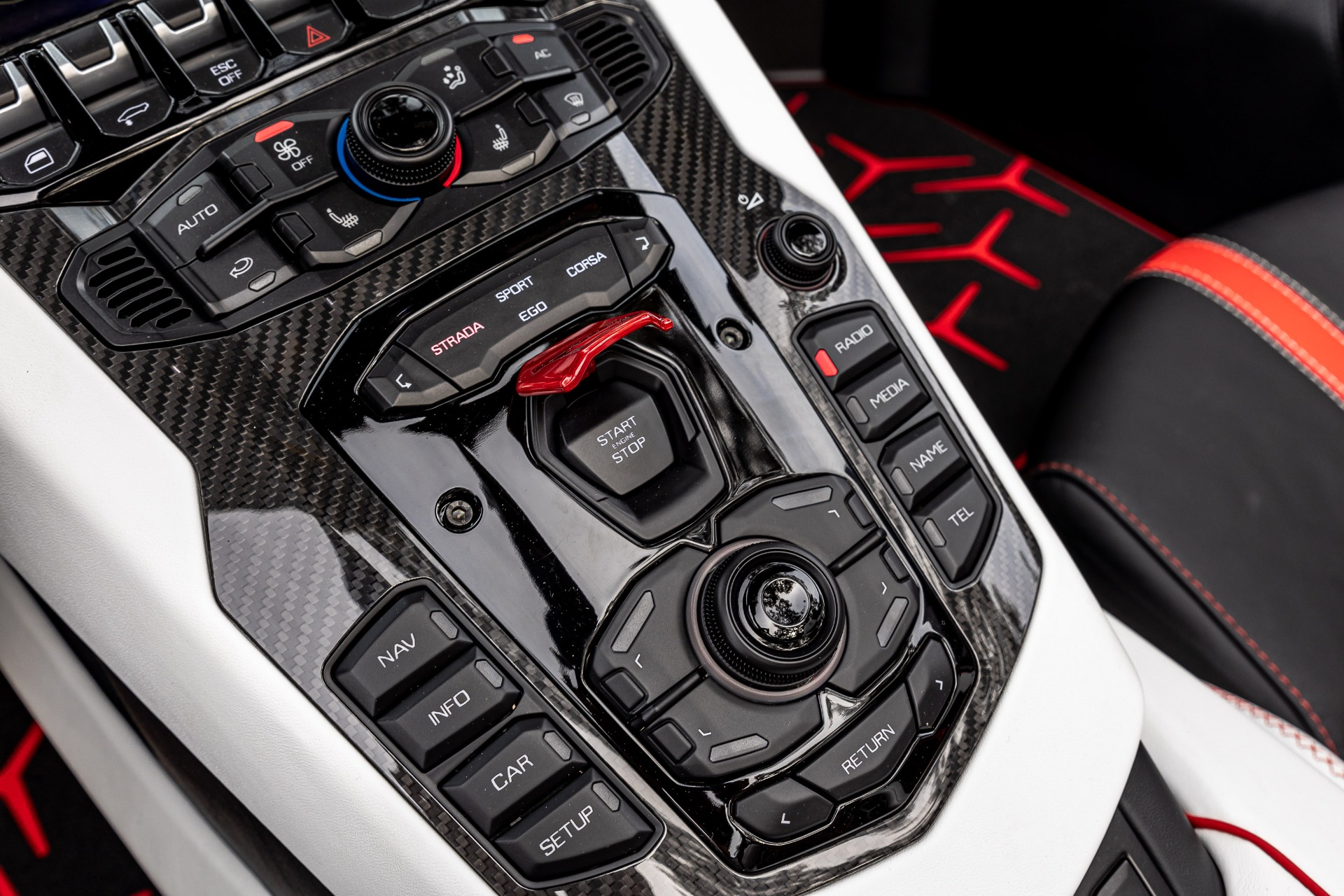 2021 Lamborghini Aventador, 15/20