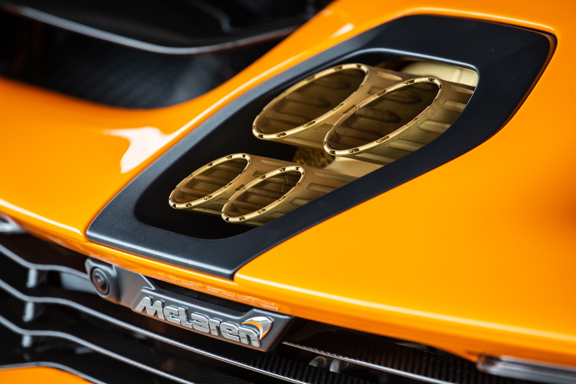 2019 McLaren Senna, 14/19