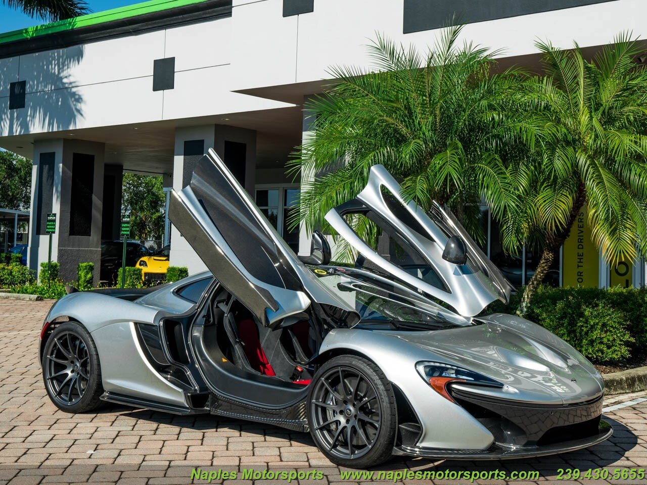 2015 McLaren P1, 2/20