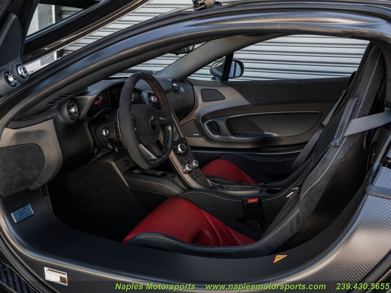 2015 McLaren P1, 10/20