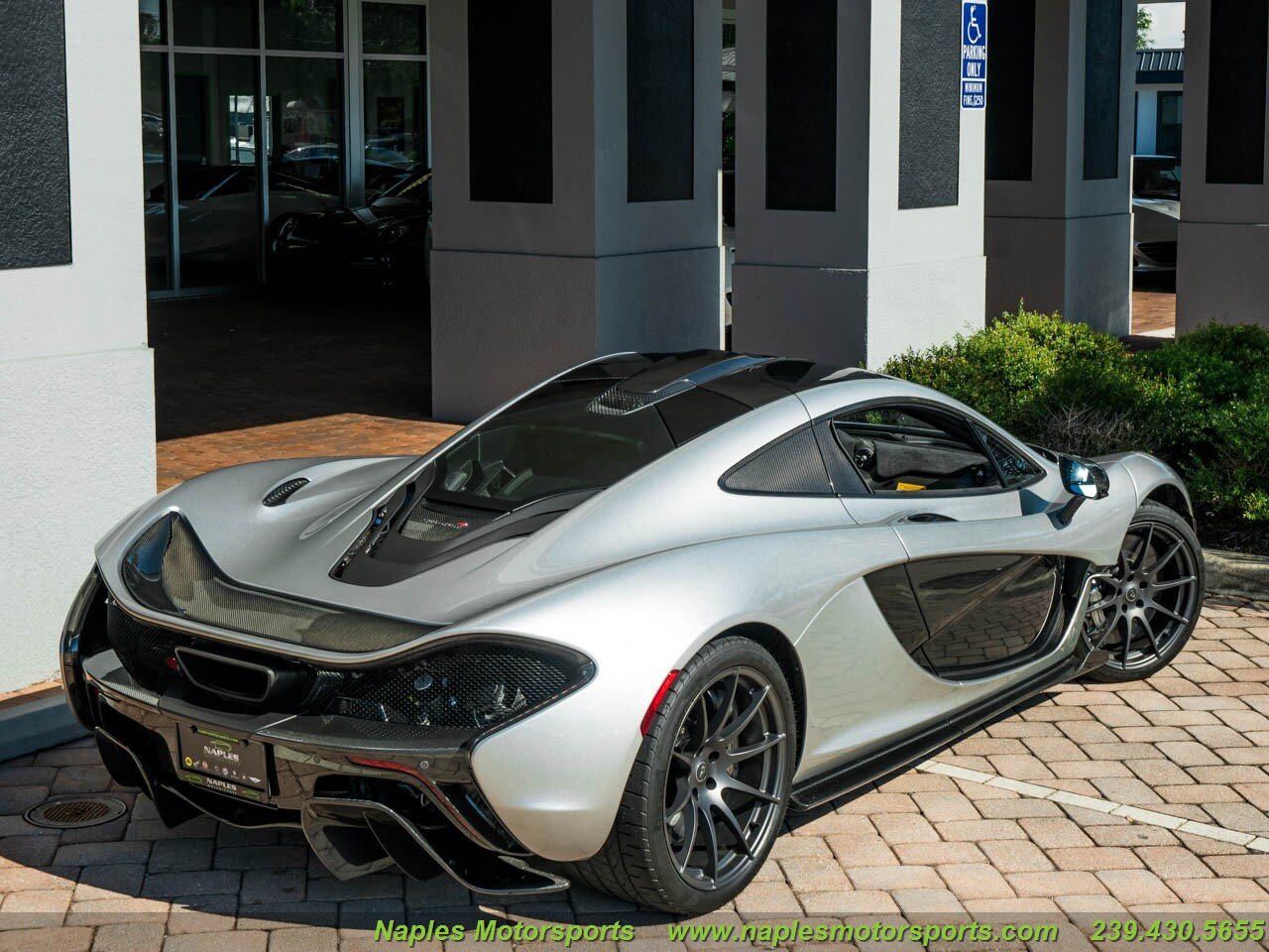 2015 McLaren P1, 16/20