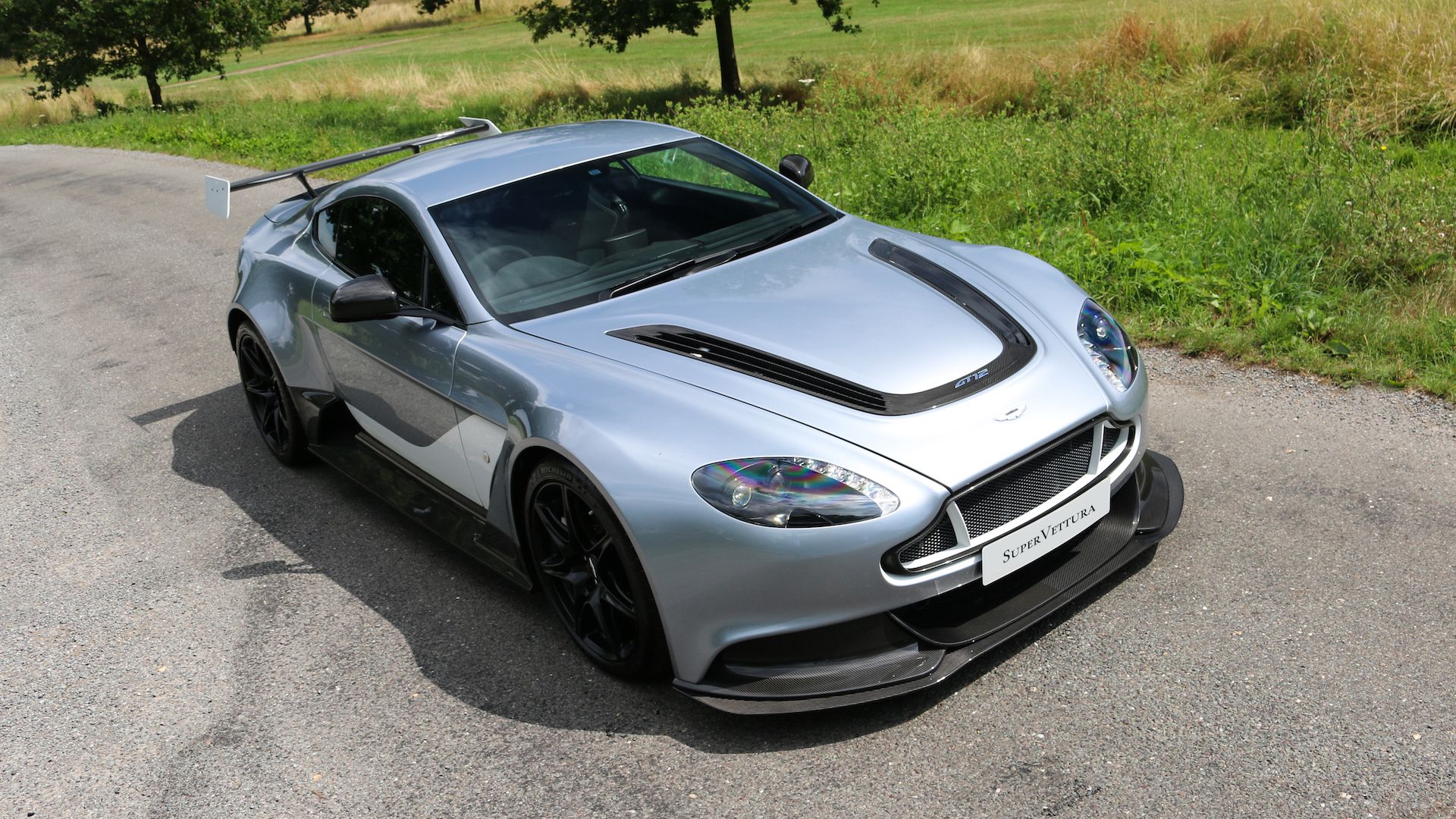 2015 ASTON MARTIN GT12, 2/20