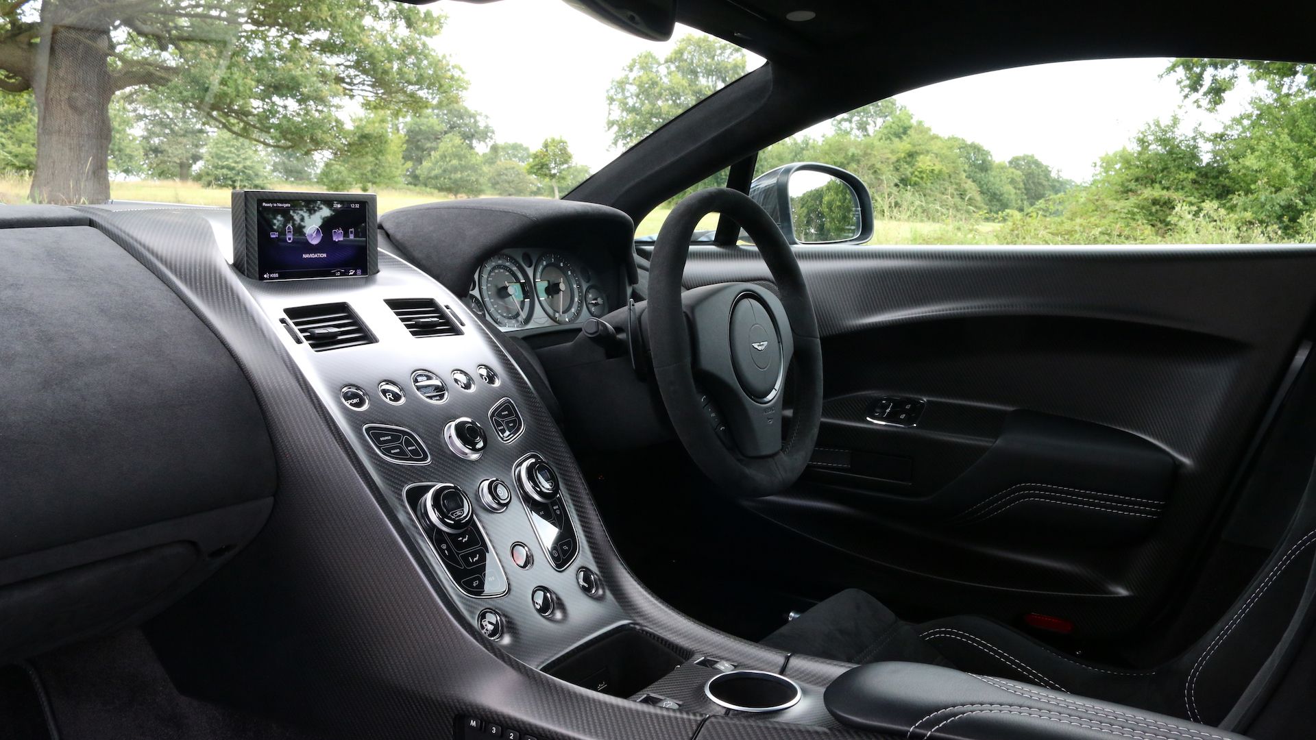 2015 ASTON MARTIN GT12, 16/20