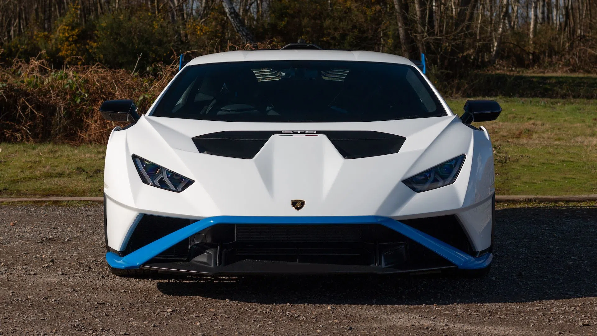 2021 Lamborghini Huracn STO for sale, exterior, Bianoco Asopo