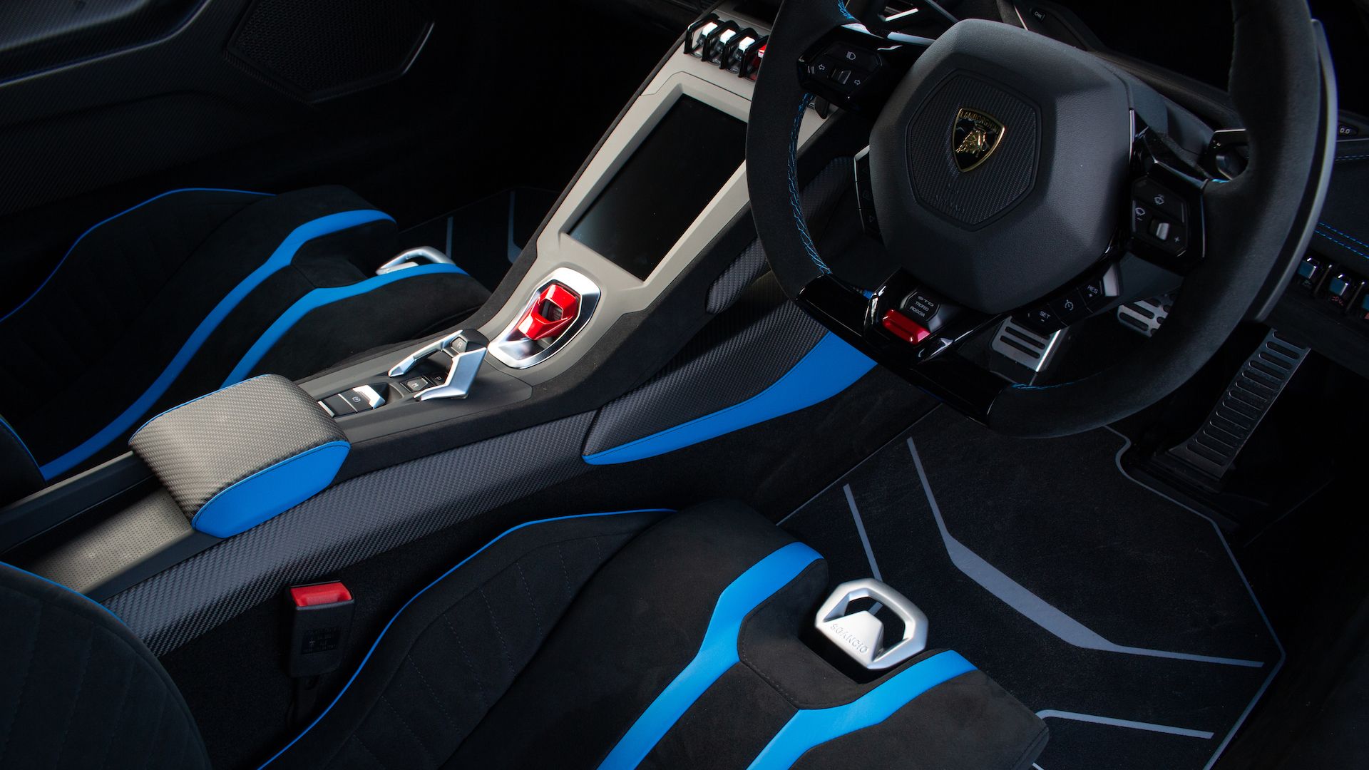2021 LAMBORGHINI HURACN STO, 18/19
