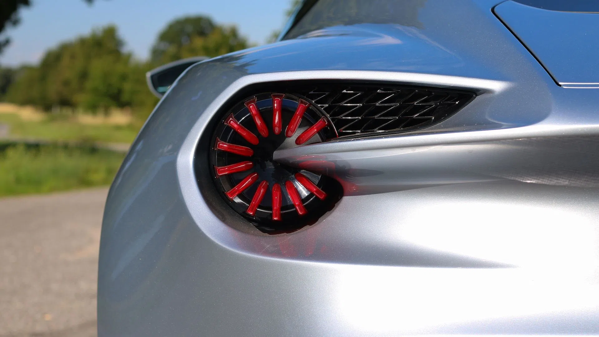 2018 Aston Martin V12 Vanquish Zagato, detail