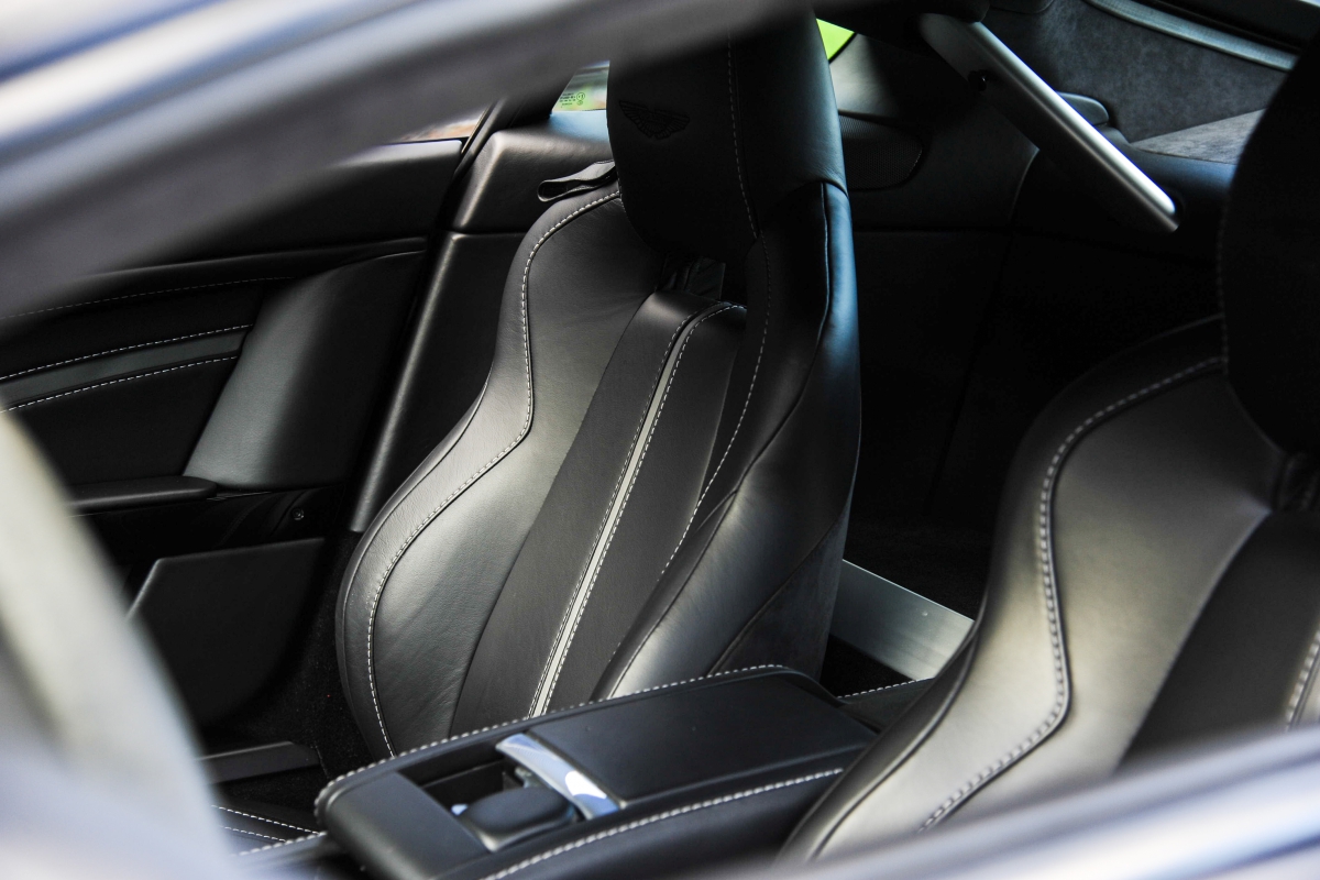 2014 ASTON MARTIN VANTAGE V12 S, 18/20