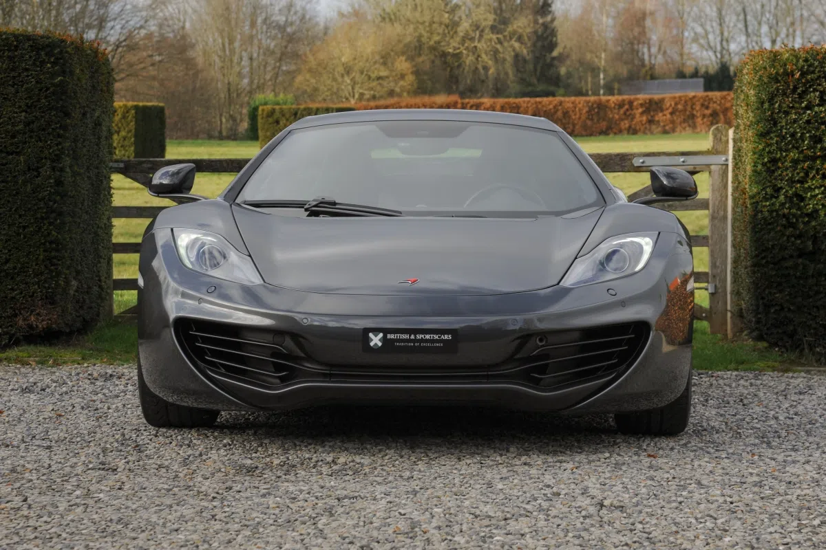 2012 MCLAREN 12C