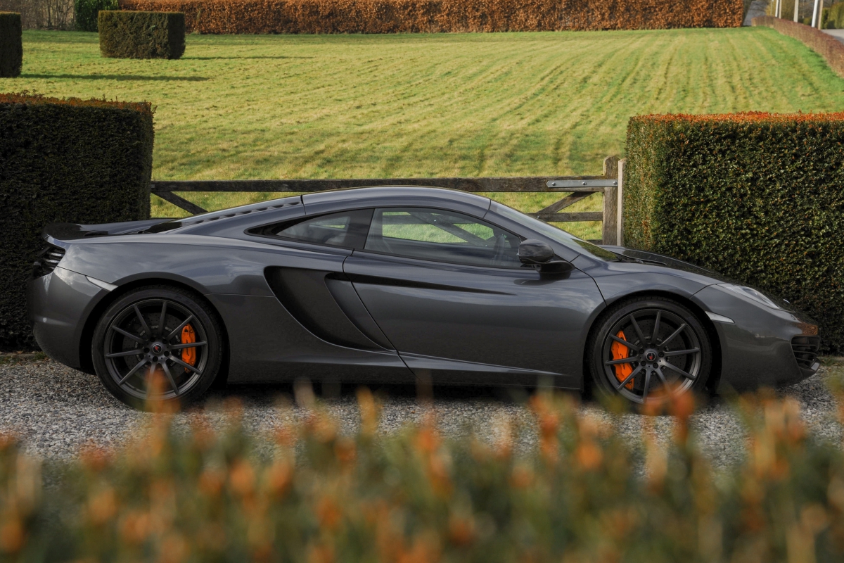 2012 MCLAREN 12C, 7/20