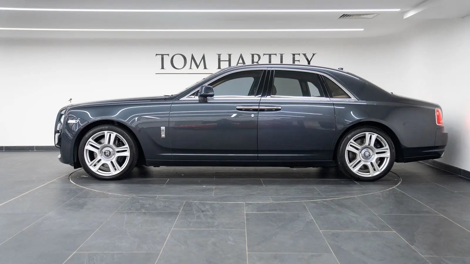 2014 Rolls-Royce GHOST V12, 4/17