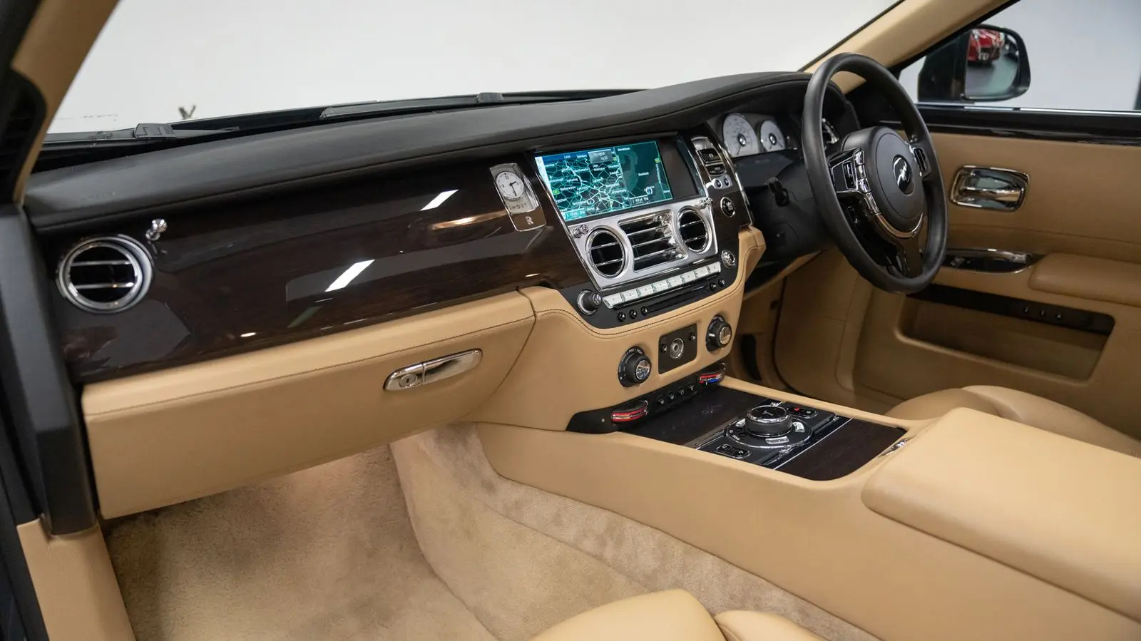 2014 Rolls-Royce GHOST V12, 14/17