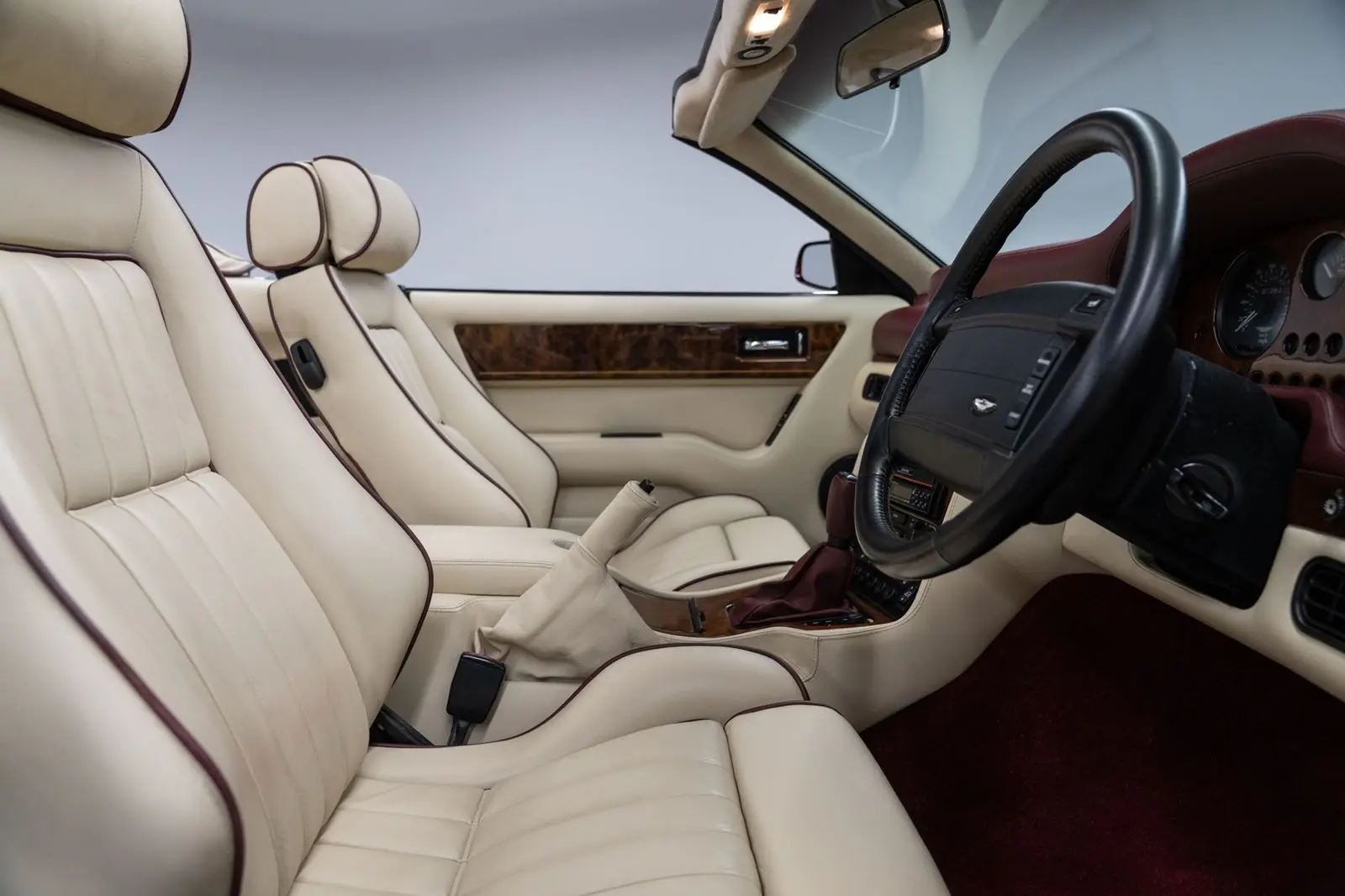 1996 Aston Martin VIRAGE, 12/20