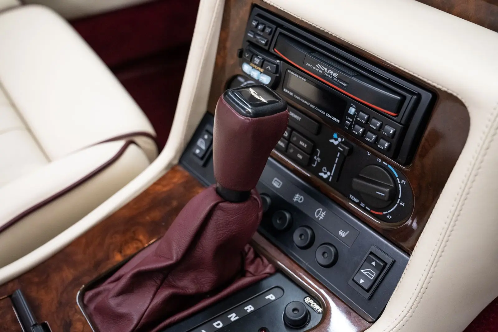1996 Aston Martin VIRAGE, 15/20
