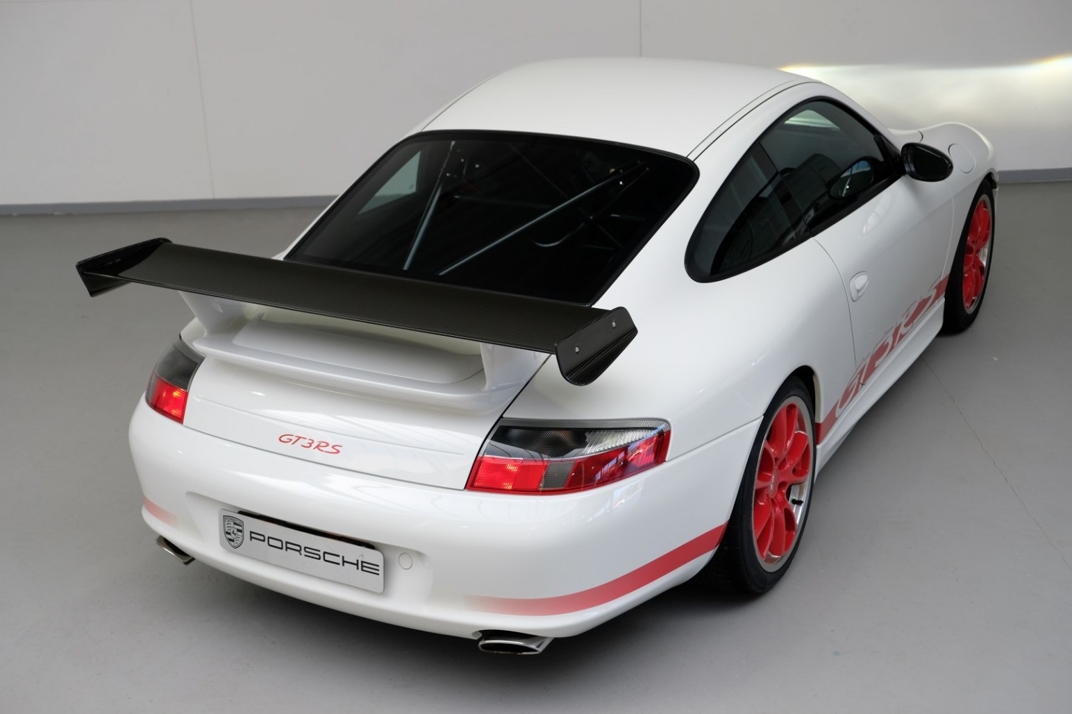 2004 Porsche 911 GT3 RS, 9/19