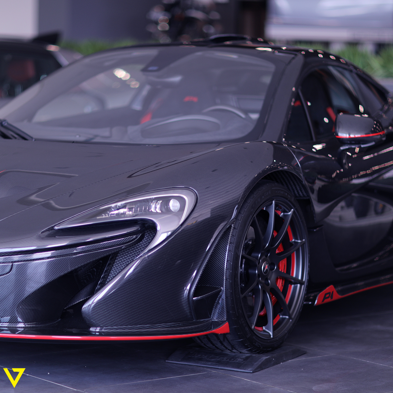 2015 MCLAREN P1, 2/10