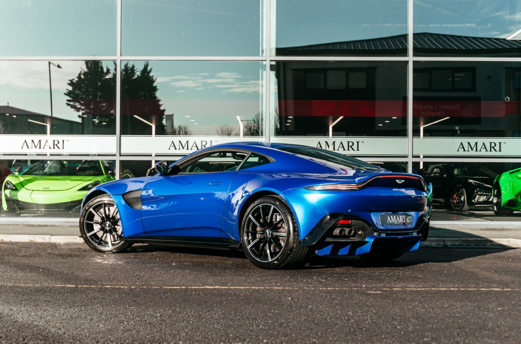 2019 ASTON MARTIN VANTAGE, 3/24