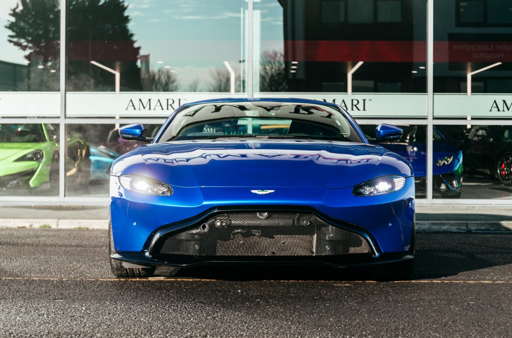 2019 ASTON MARTIN VANTAGE, 4/24