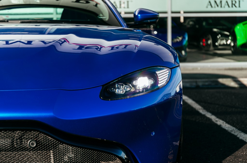 2019 ASTON MARTIN VANTAGE, 6/24
