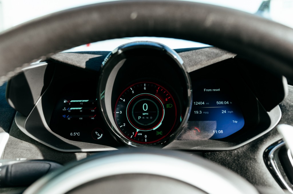 2019 ASTON MARTIN VANTAGE, 15/24