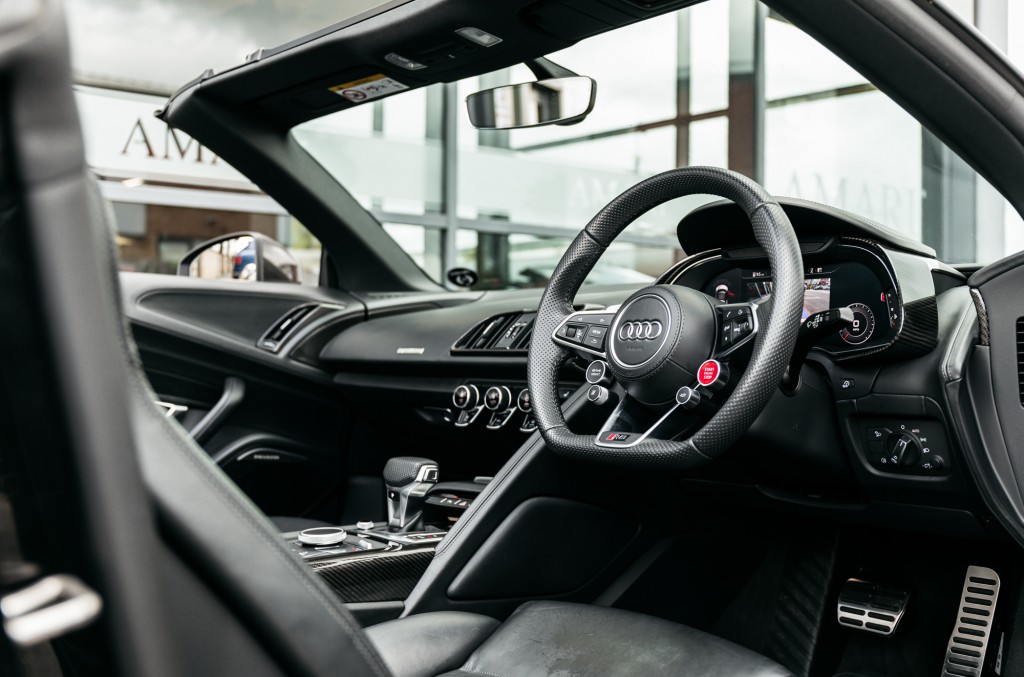 2018 AUDI R8, 14/19