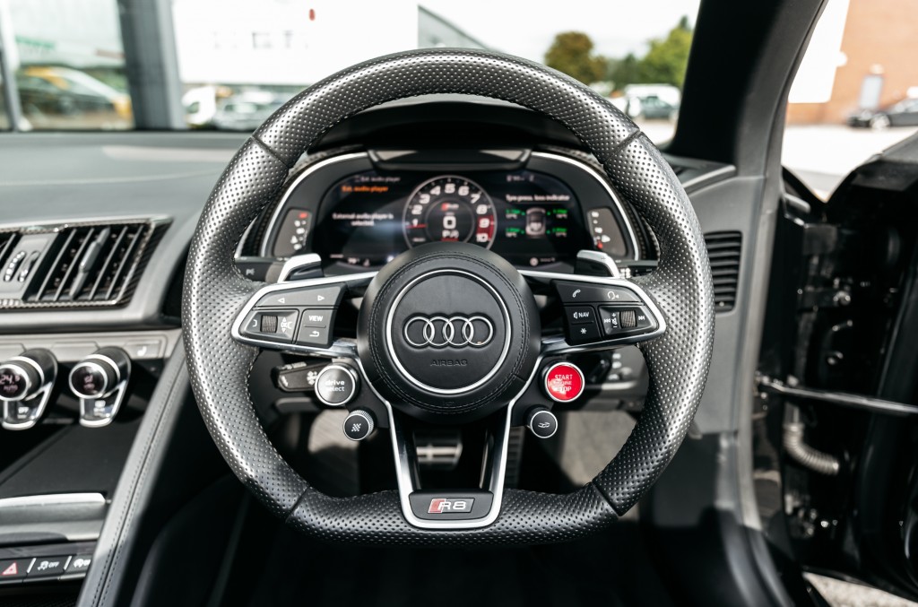 2018 AUDI R8, 15/19