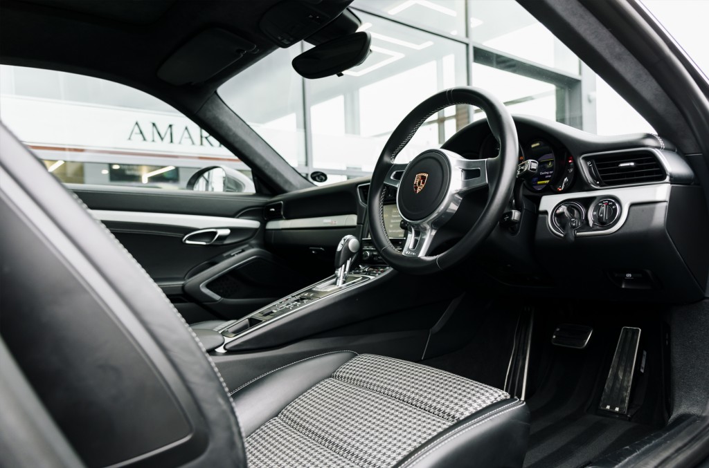 2014 PORSCHE 911, 11/20