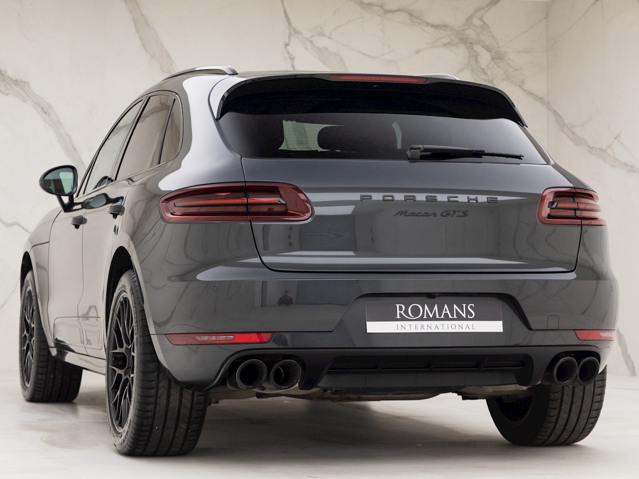 2018 Porsche Macan GTS, 3/20