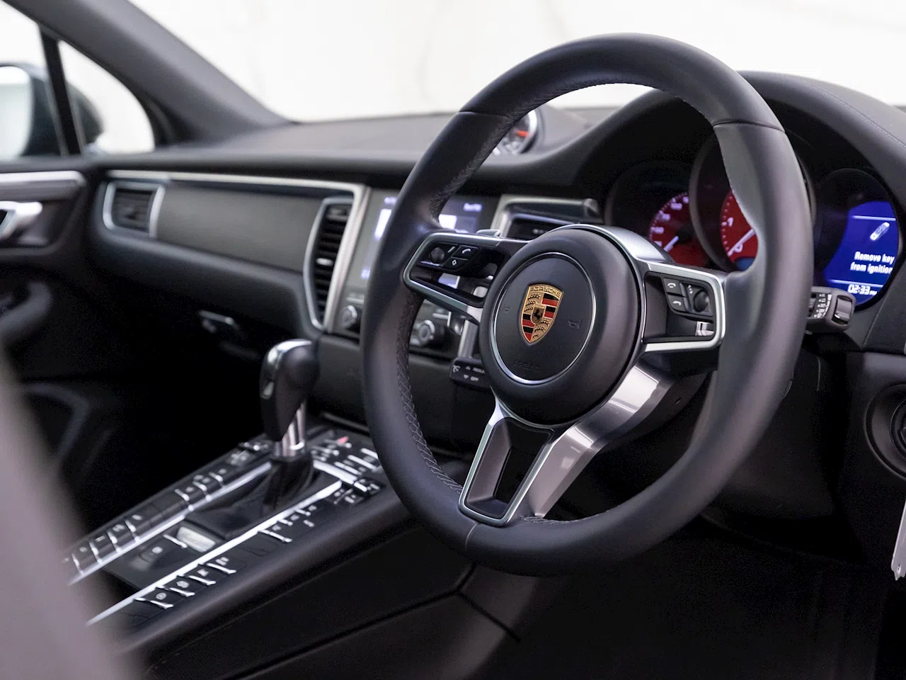 2018 Porsche Macan GTS interior, Black Leather & Alcantara