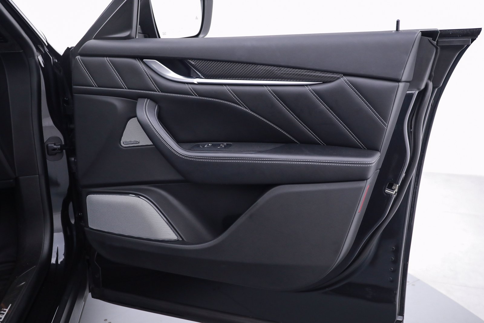 2019 Maserati Levante Trofeo, 13/17