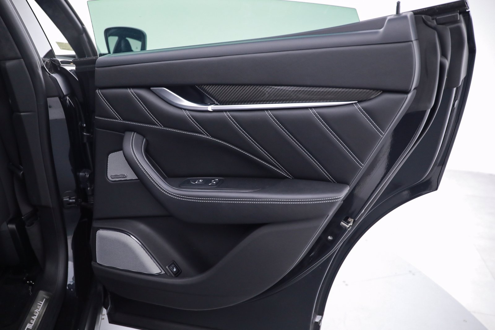 2019 Maserati Levante Trofeo, 15/17