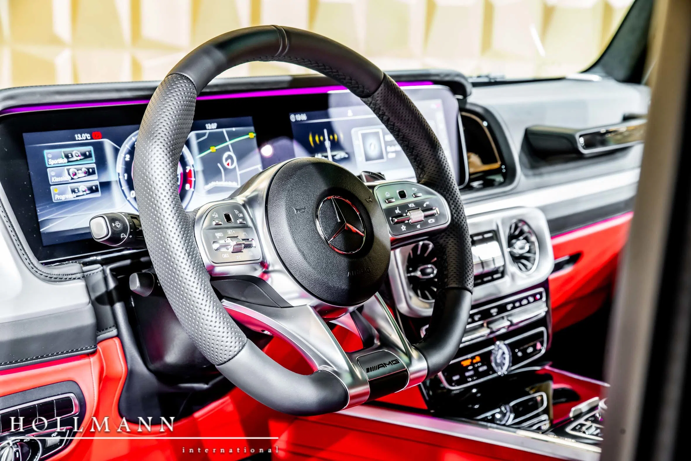 2019 BRABUS G 700 interior, Designo Leder Nappa Classicrot/schwarz