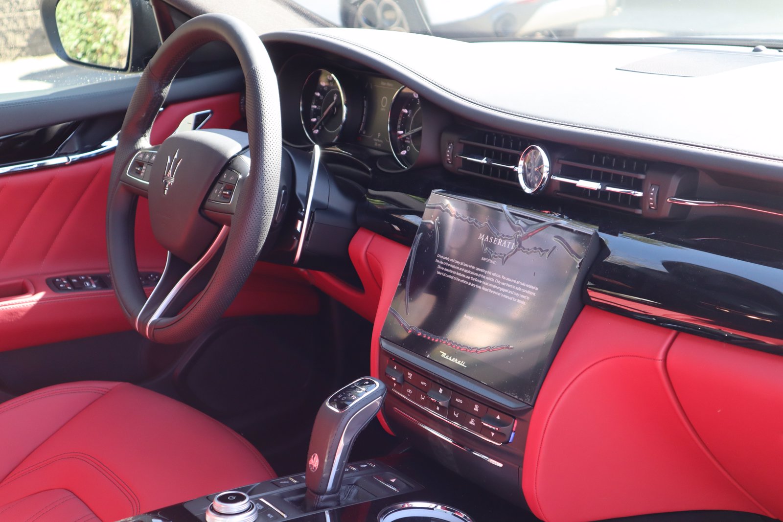 2022 MASERATI QUATTROPORTE MODENA Q4, 15/18