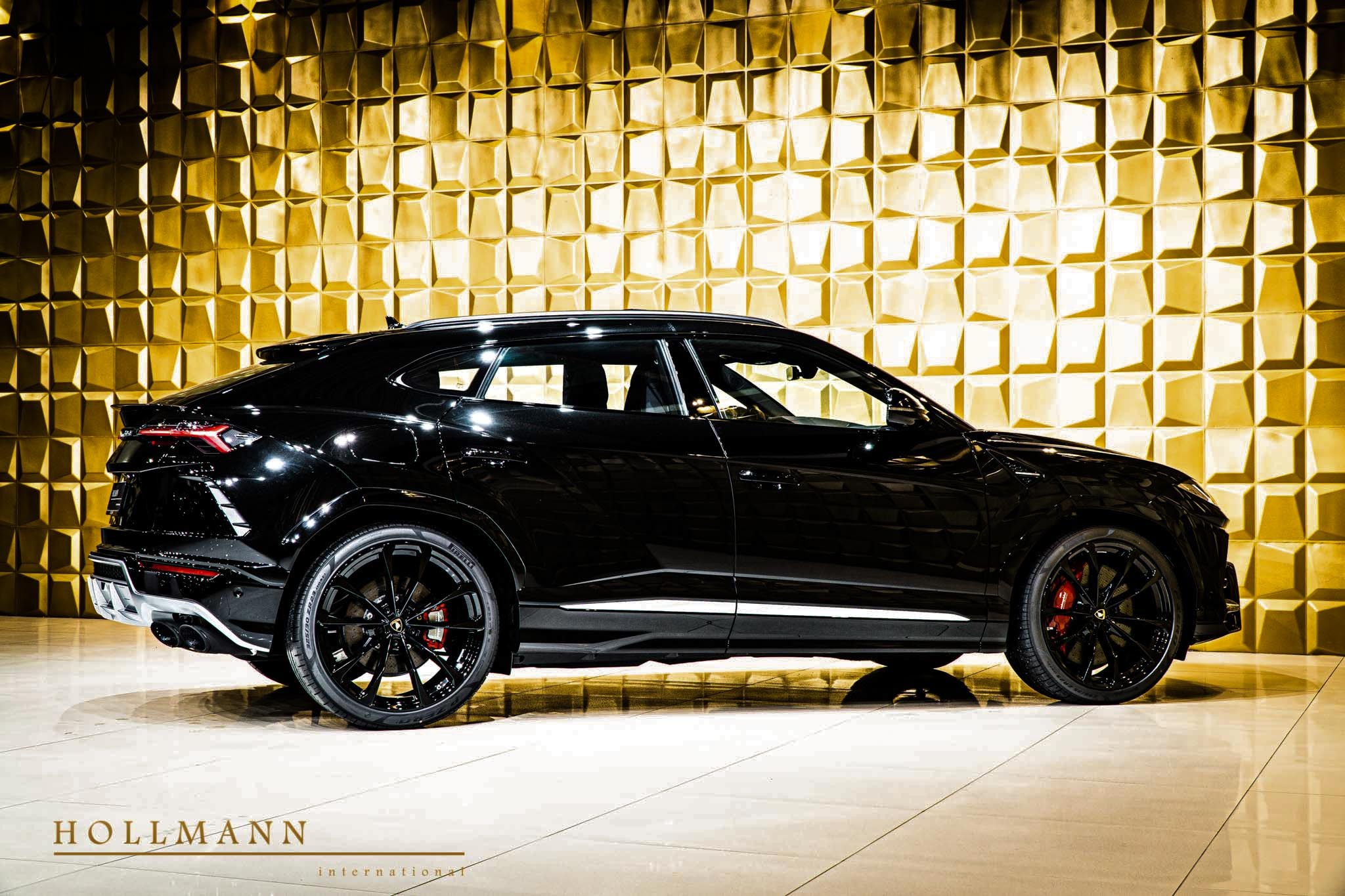 Lamborghini Urus, 4/20