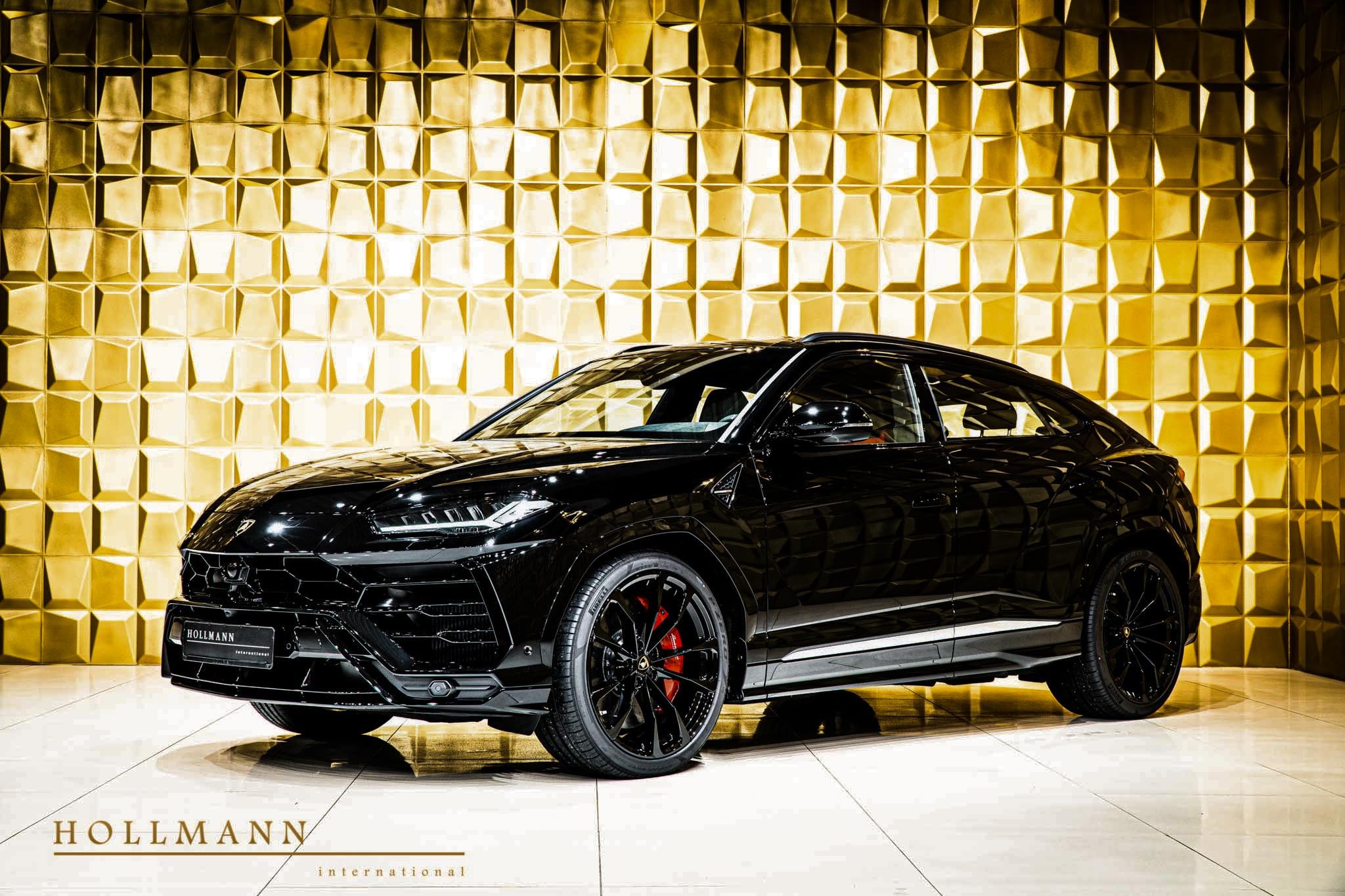 Lamborghini Urus, 10/20