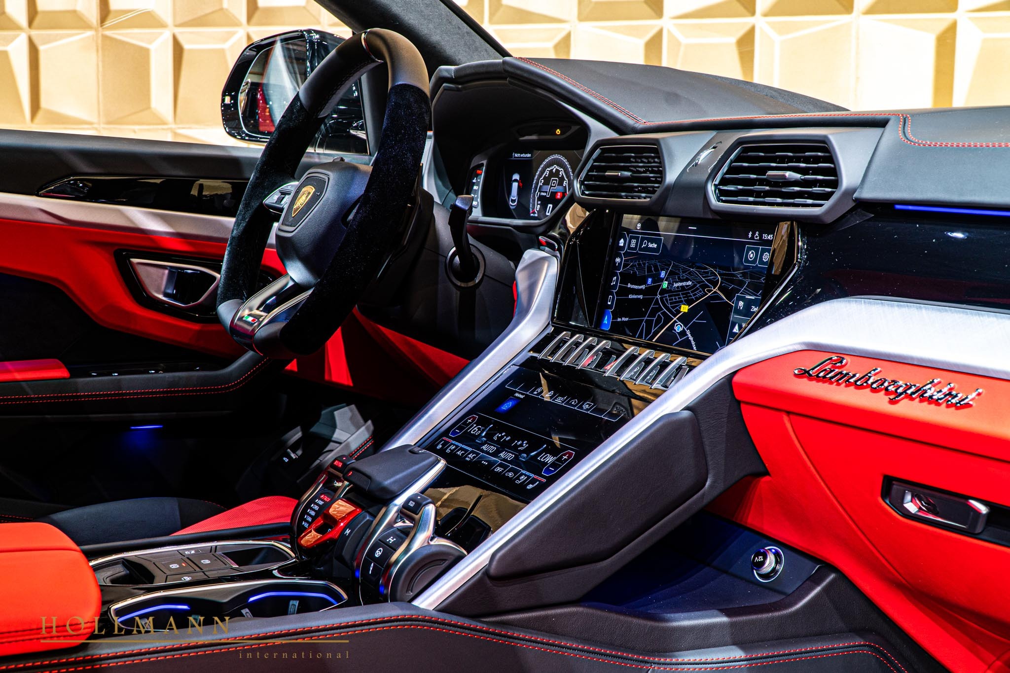 Lamborghini Urus, 16/20