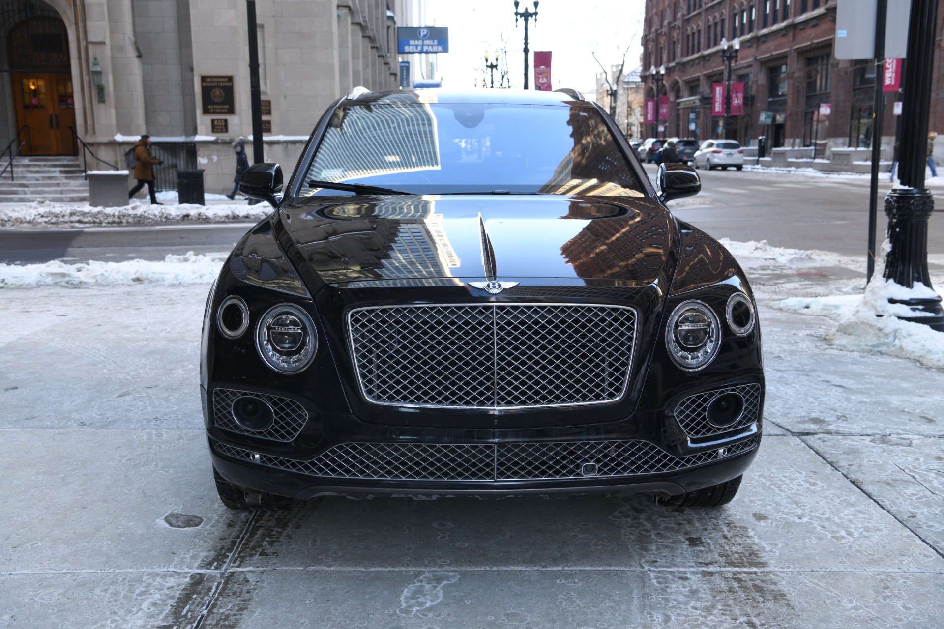 2017 BENTLEY BENTAYGA, 2/18